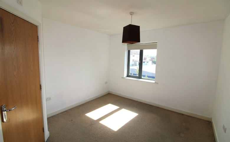 Bouverie Court, Leeds