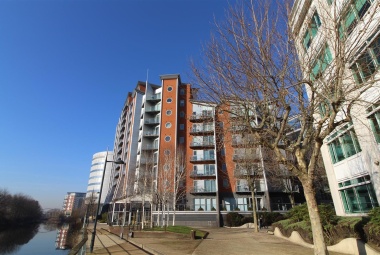 Whitehall Quay, Leeds