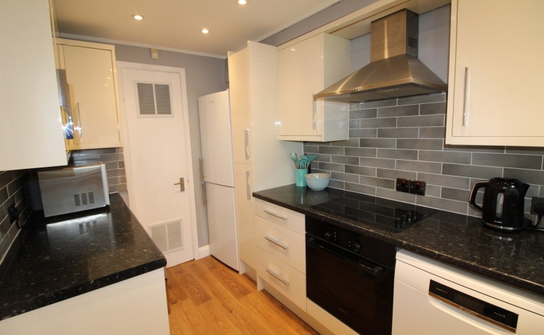 Russell Court, Bardsey