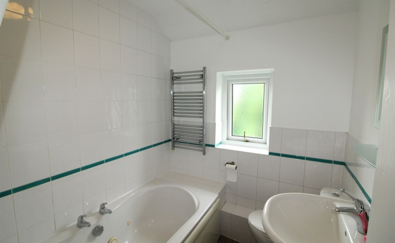 Silver Royd Road, LS12