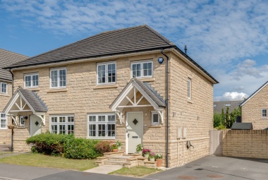 Bletchley Avenue, Horsforth