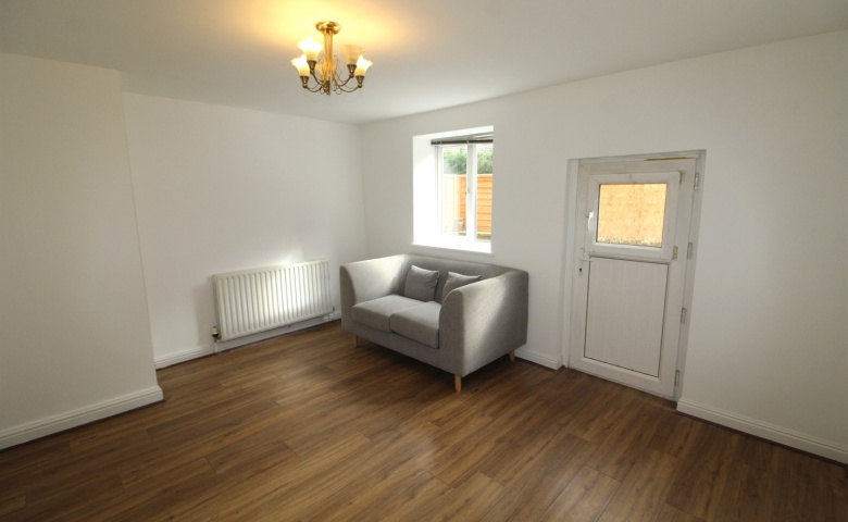 Garden Cottage, Wortley, LS12