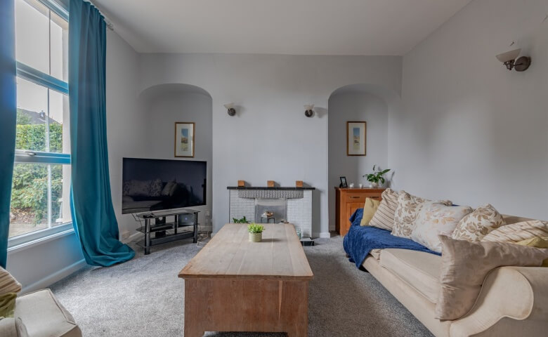 Yarm Cottage, Holywell Lane, Shadwell