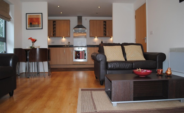 Bouverie Court, Bouverie Court, LS9