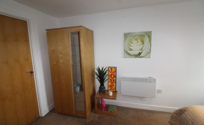 141, Mackenzie House, Chadwick Street.