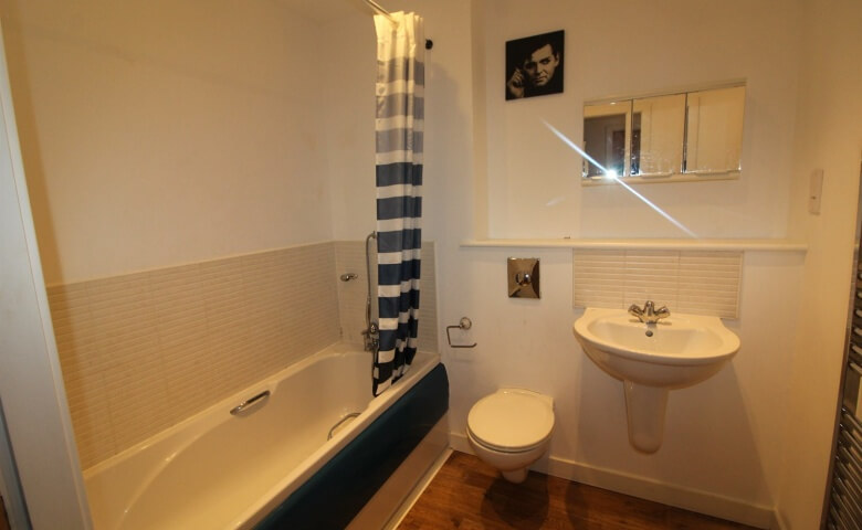 Bouverie Court, Leeds