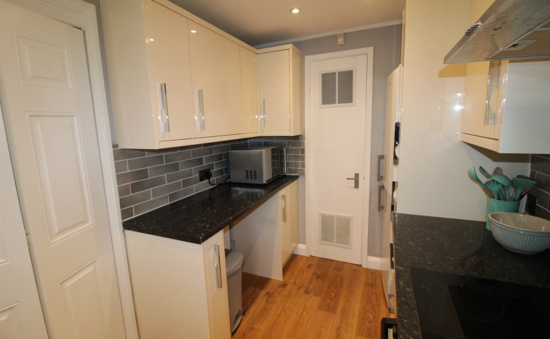 Russell Court, Bardsey