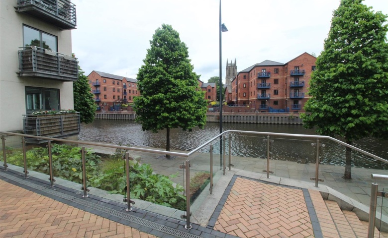 Regent Quay, Bowman Lane, Leeds