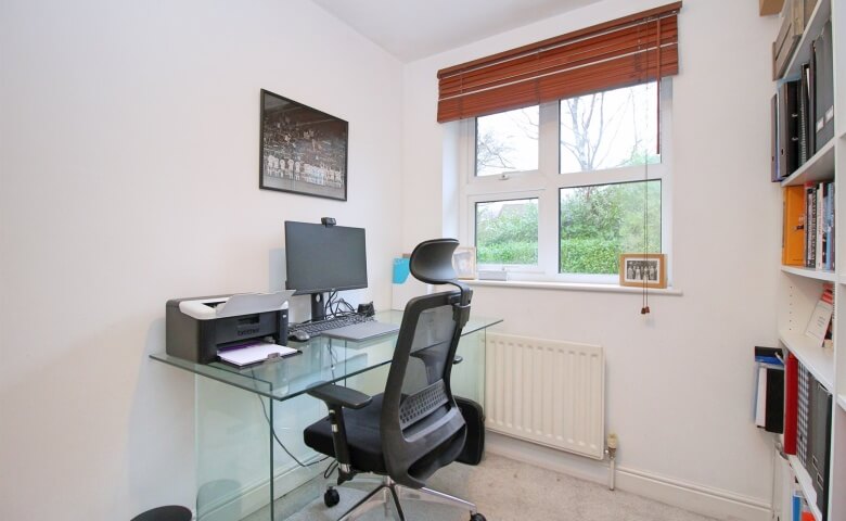 Off Tinshill Road, Cookridge