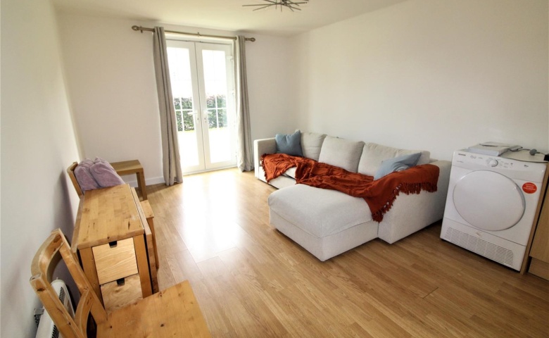 Seven Hills Point, LS27