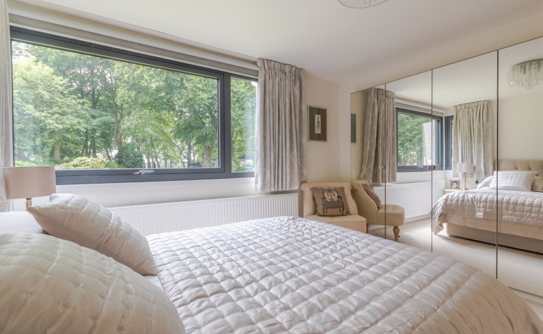 Lakeview Court, Roundhay