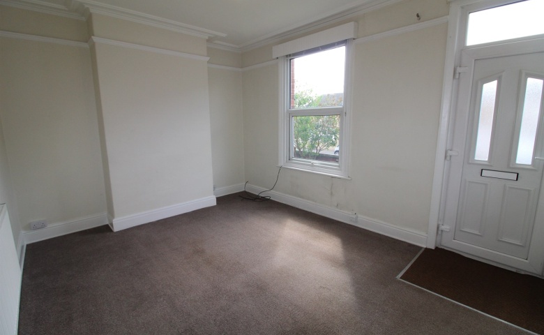 Claremont View, Oulton