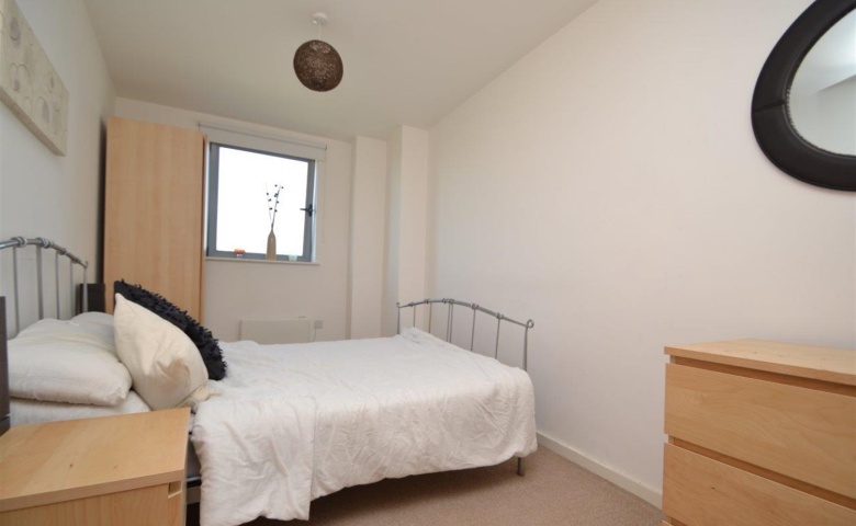 Beringa, Gotts Road, Leeds