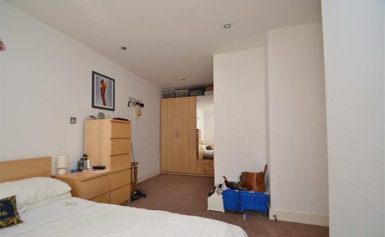 Magellan House, LS10