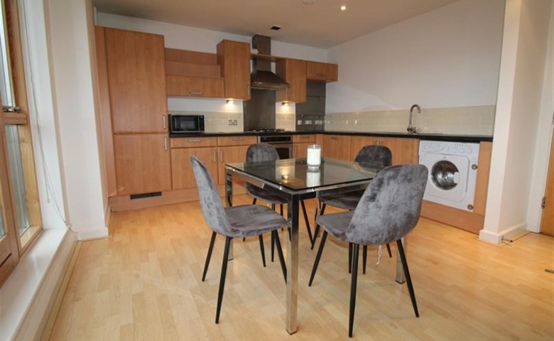 Regents Quay, Bowman Lane, Leeds