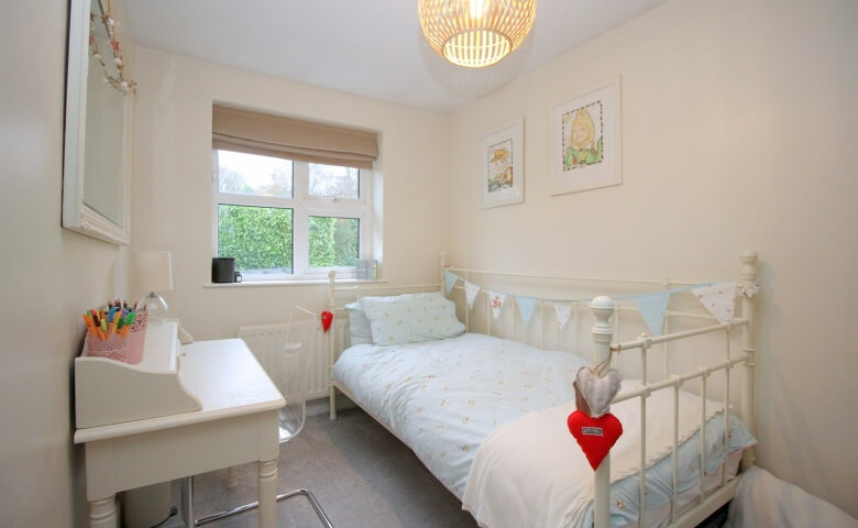 Off Tinshill Road, Cookridge