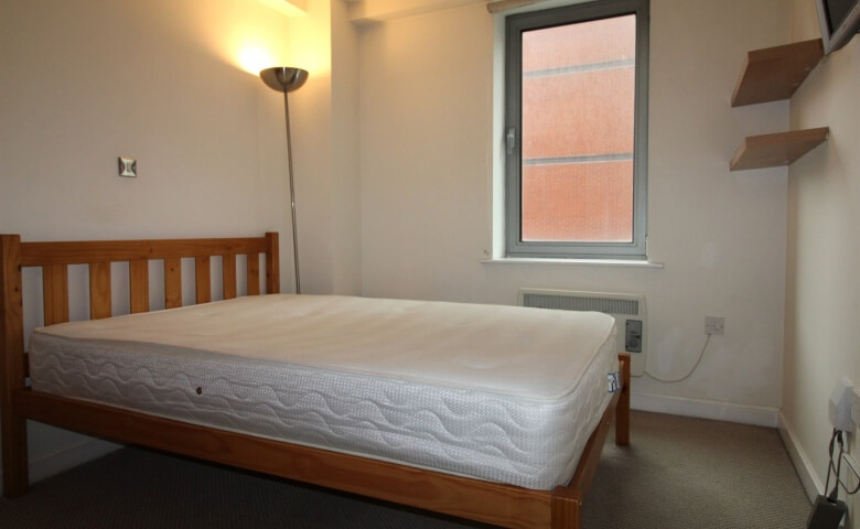 101 Whitehall Quay, Leeds