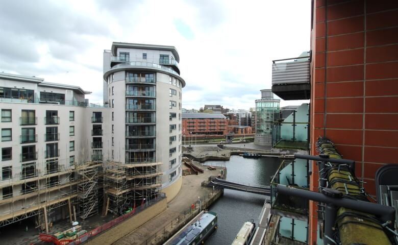 Mackenzie House, Leeds, LS10