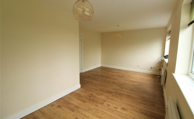 Tinshill Road, LS16