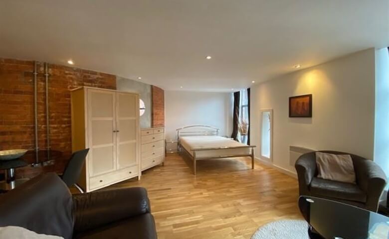 Roberts Wharf, Leeds, LS9
