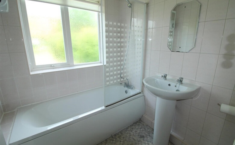Tinshill Lane, Cookridge