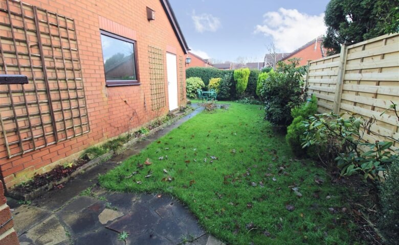 Woodside Park Drive, Horsforth