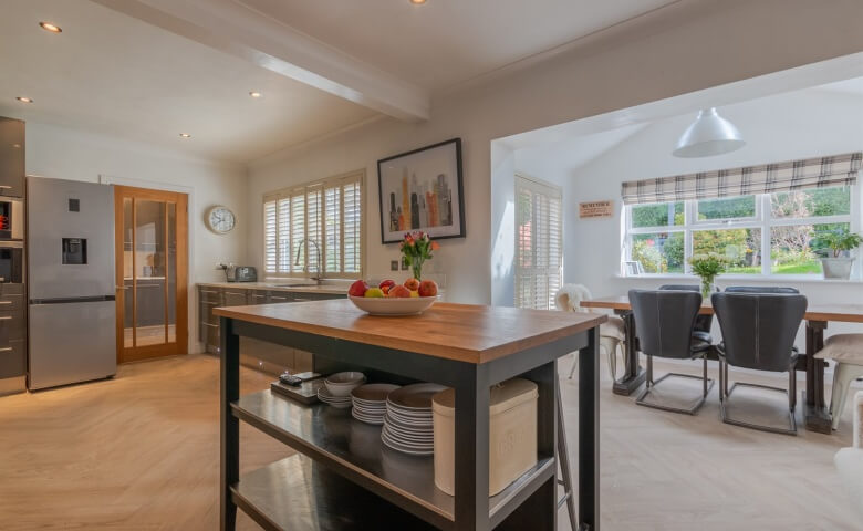 Off Tinshill Road, Cookridge