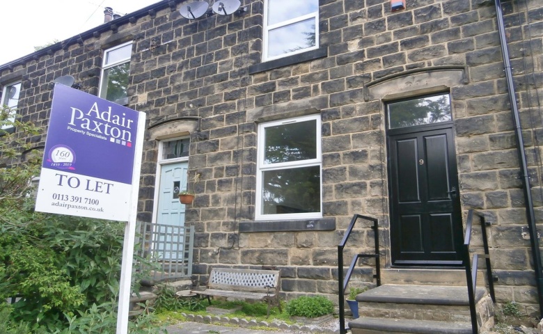 Butts Terrace, LS20