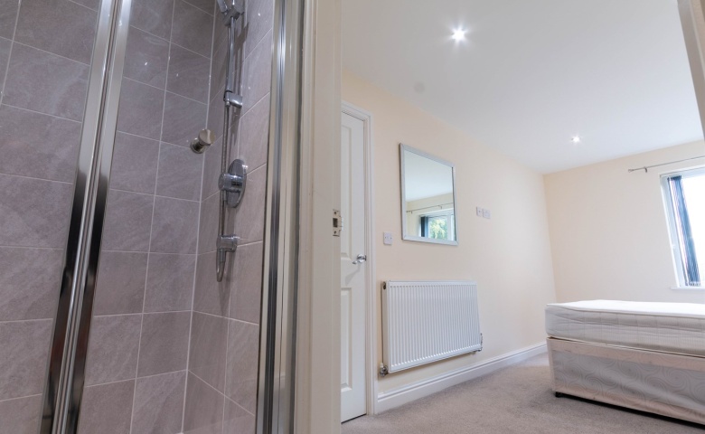 Iveson Drive, Cookridge