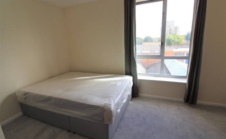 Ahlux House, Leeds