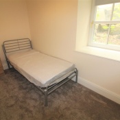 Westbury Gardens, LS16