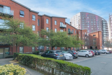 Bouverie Court, Leeds