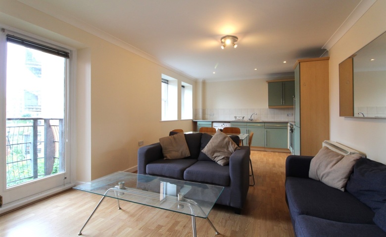 Turlow Court, Leeds