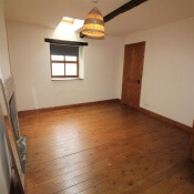 Old Smithy Court, LS28