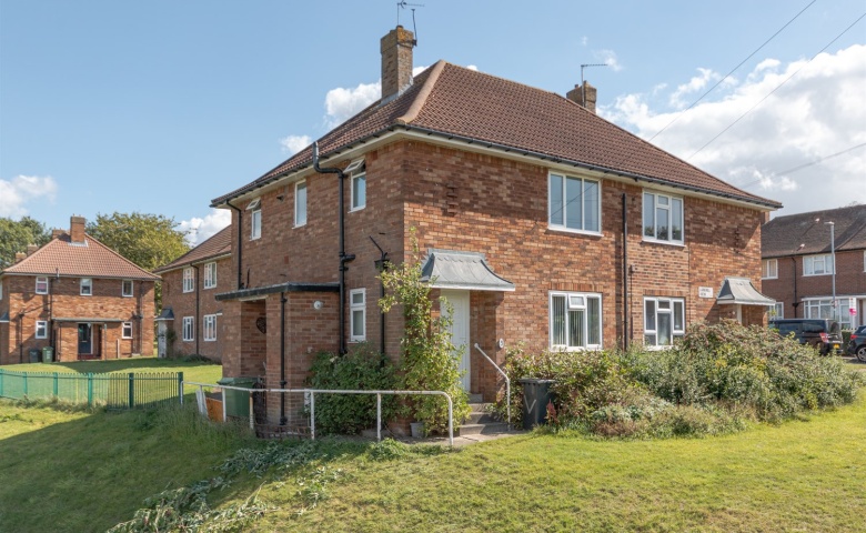 Larkhill View, Gledhow