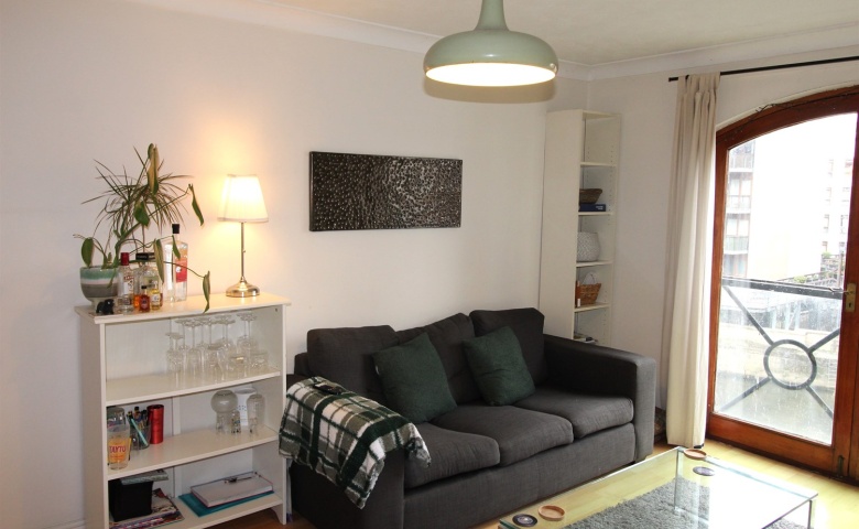 Riverside Court, LS1