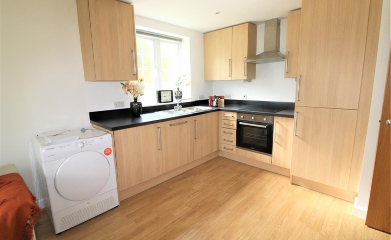 Seven Hills Point, LS27