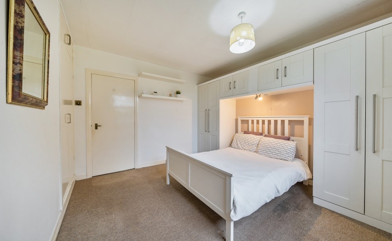 Foxhill Court, Weetwood