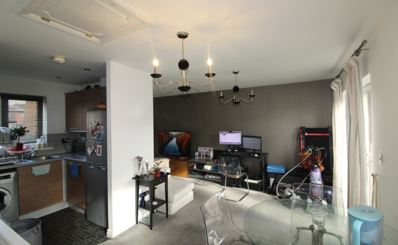 Swarcliffe Approach, LS14