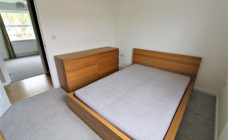 Broom Mills Road, LS28