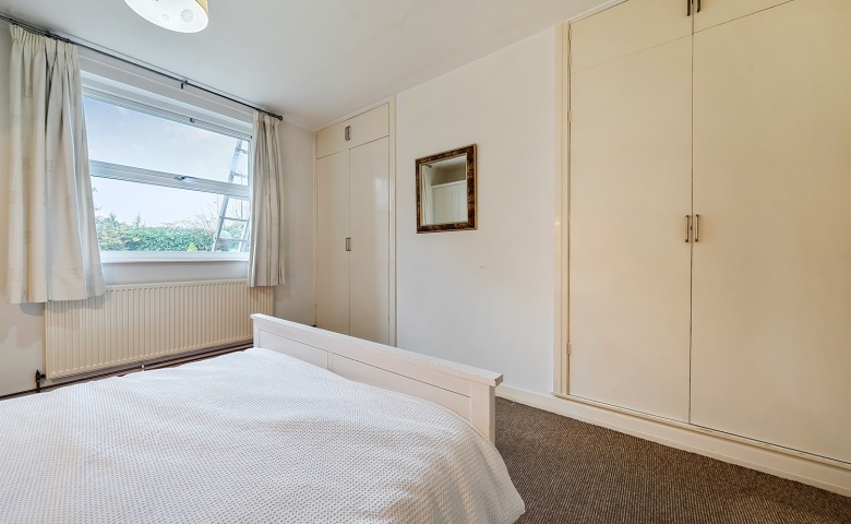 Foxhill Court, Weetwood