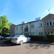 Earls Court, King Lane, Moortown