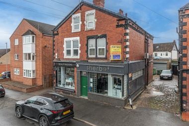 8 Roman View, Roundhay