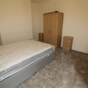 Westbury Gardens, LS16