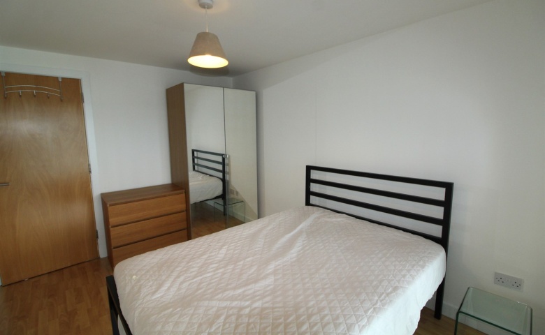 Lovell House, LS7