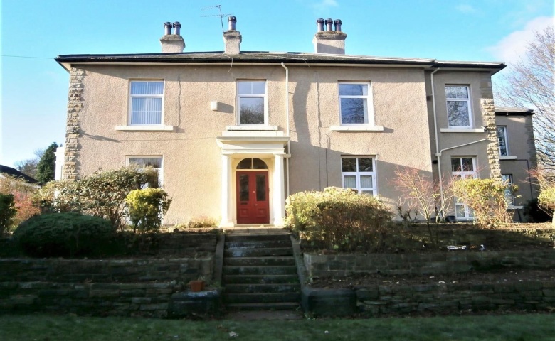 4 Cliff Road, Leeds