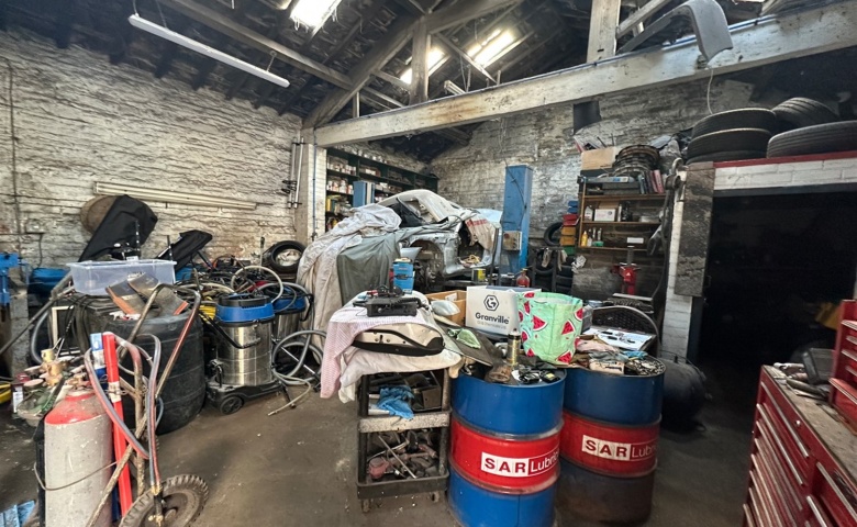 118-122 Town Street, Farsley, LS28 5LF