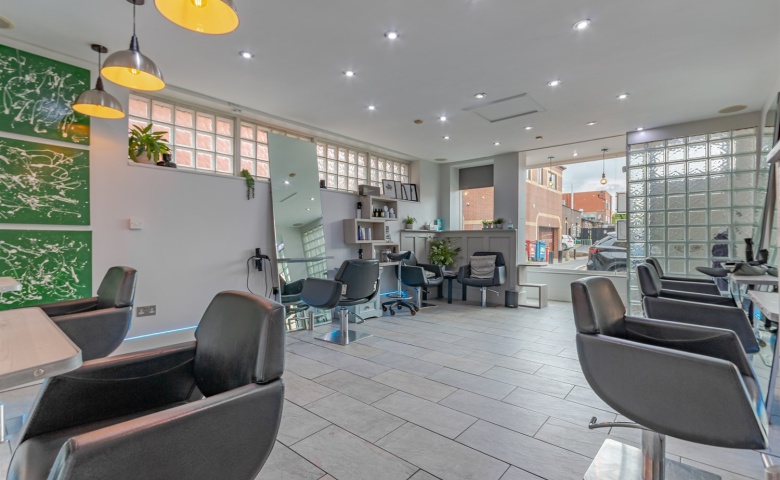 8 Roman View, Roundhay