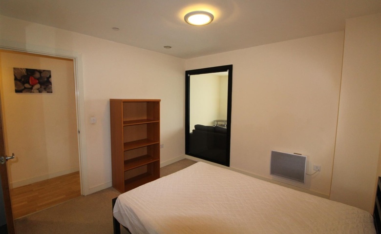 Echo Central One, LS9