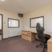 9 Charles Street, Farsley, Leeds, LS28 5JW